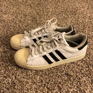 Adidas Shell toe Size 12